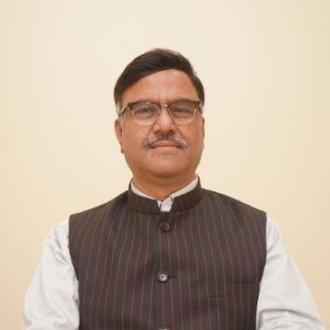 About Vishwas Pathak