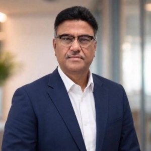 About Vishwas Pathak